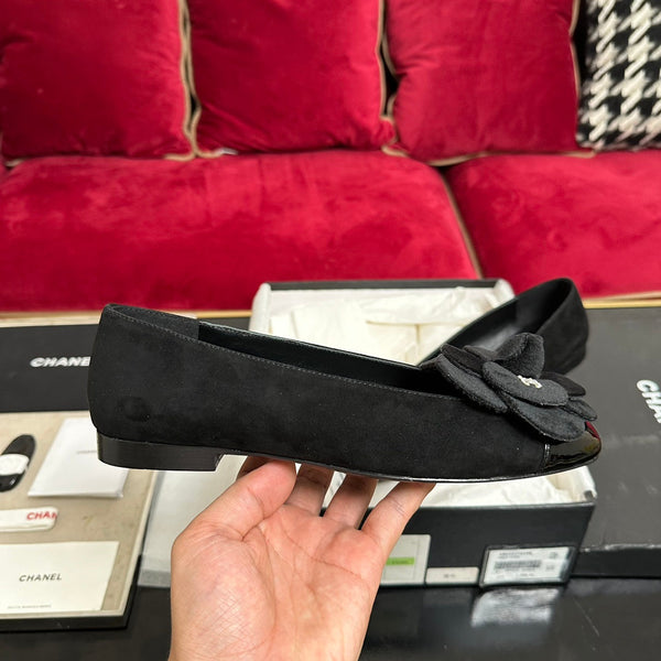 ballet flat flower all black suede