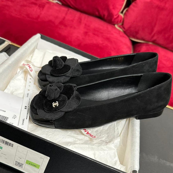 ballet flat flower all black suede
