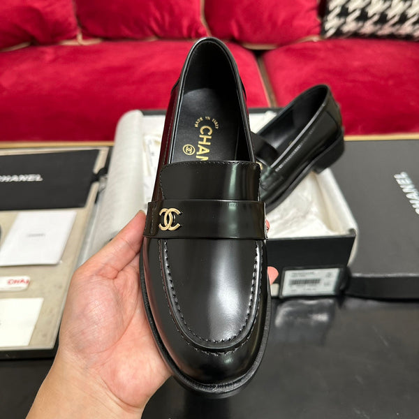 CC Moccasins Glossy Black Calfskin