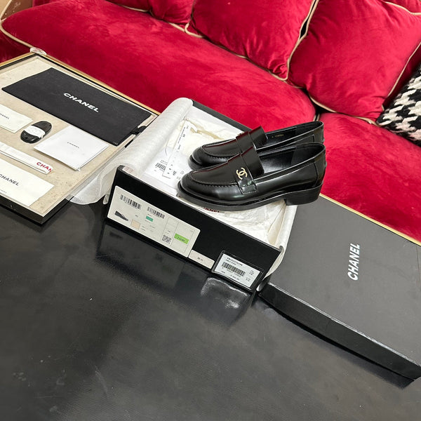 CC Moccasins Glossy Black Calfskin