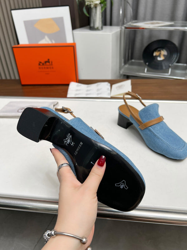 SANDALO CON CINTURINO A PUNTA QUADRATA IN DENIM E PELLE DI VITELLO