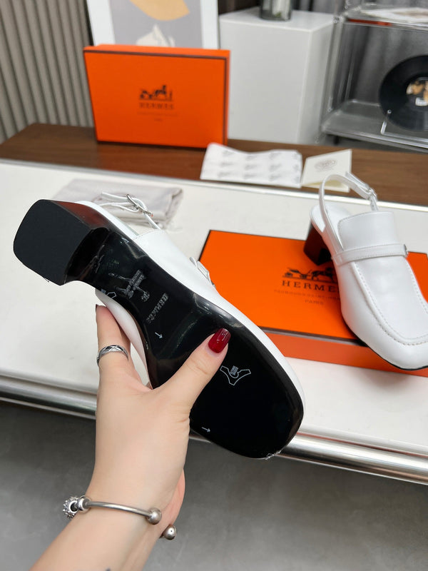 SANDALO SNOW IN PELLE DI VITELLO CON PUNTA QUADRATA