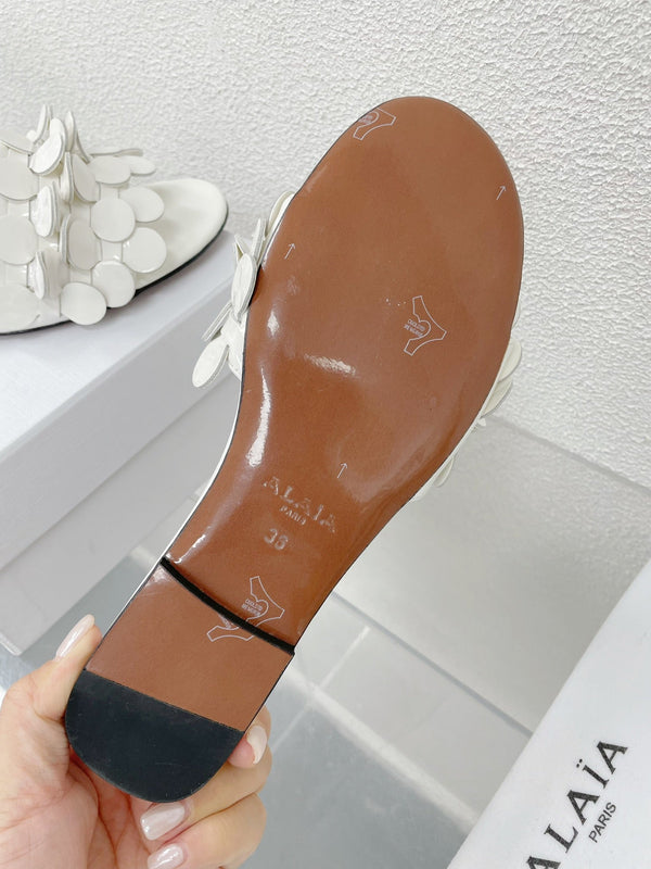 sandalo alaia mulo fiore bianco pantent pelle di agnello