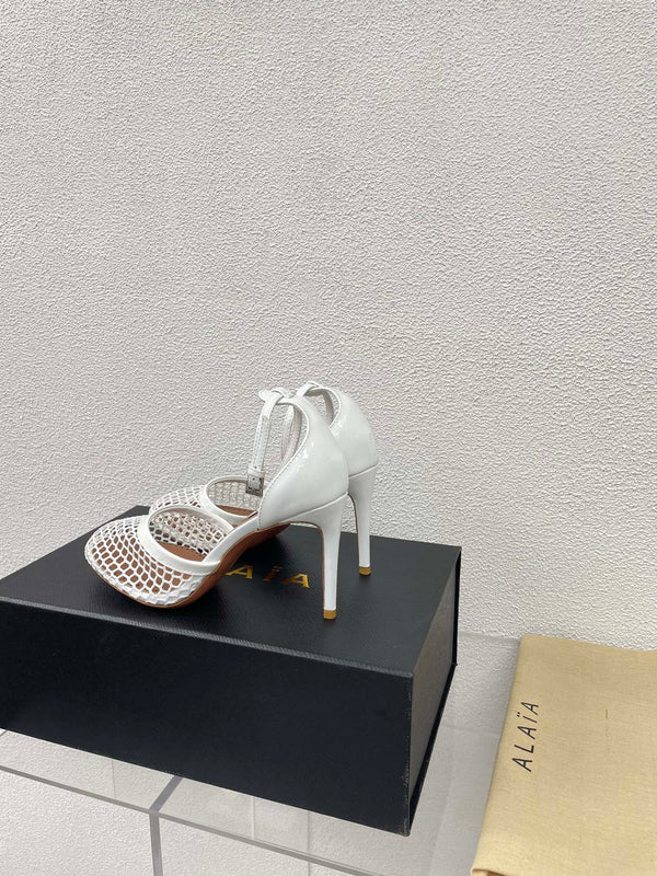 ALAIA HIGH FISHNET 9 CM PUMPS IN WHITE MESH