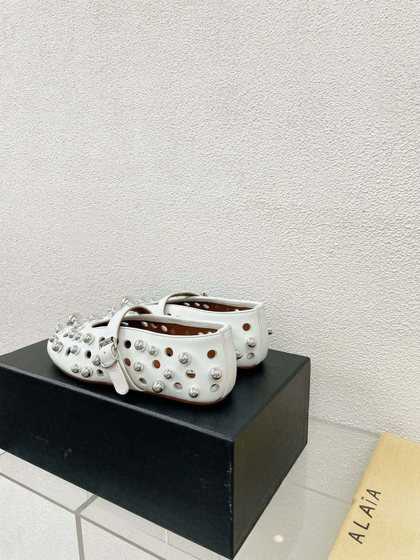 Alaila Ballet Flats In White Lambskin Beaded 897248