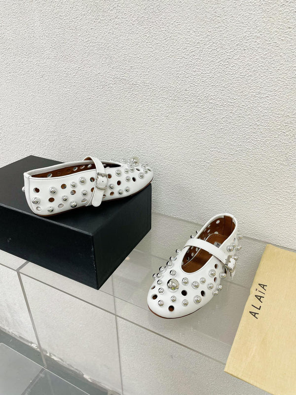 Alaila Ballet Flats In White Lambskin Beaded 897248