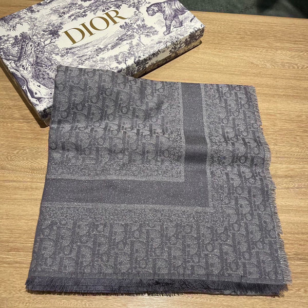 SQUARE SCARF 140 CM IN MOUSE GRAY WOOL AND SILK 415442