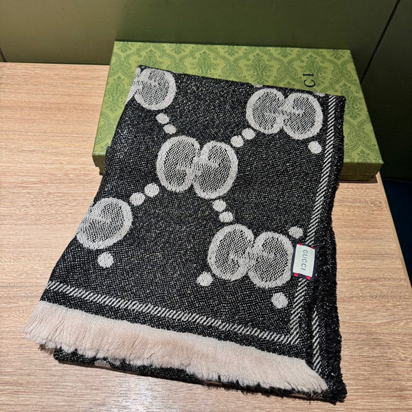 SCIARPA 195 CM IN LANA GG LAMÉ JACQUARD NERO E GRIGIO CHIARO 403977