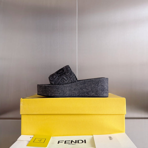 FENDI PLATFORM WEDGES IN BLACK JACUARD FABRIC WITH BLACK EMBROIDERED LOGO