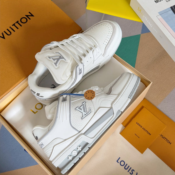 Sneaker LV Trainer 30mm Pelle bovina bianca e grigia