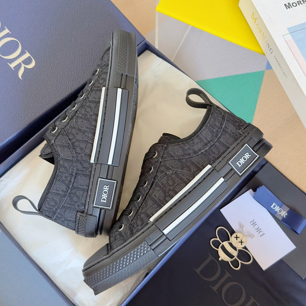 CD B23 Low-Top Sneaker 35mm Black Oblique Jacquard Fabric