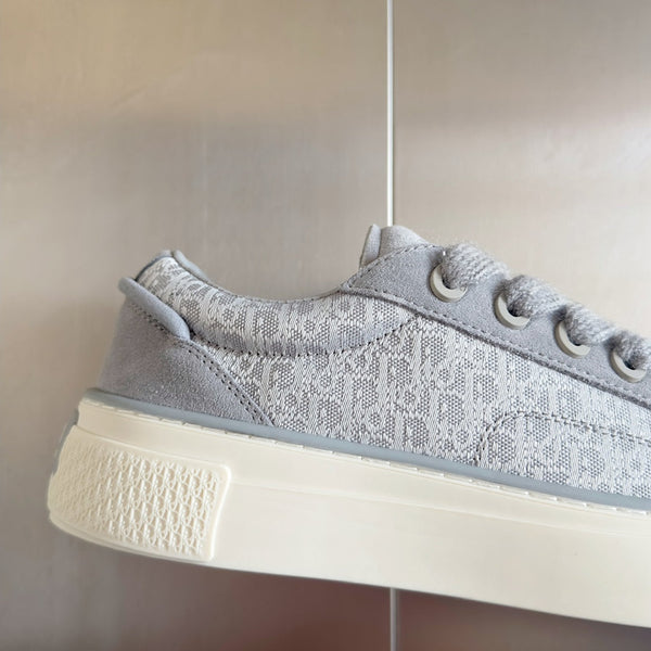 CD B33 Sneaker 40mm Grey White Monogram Suede