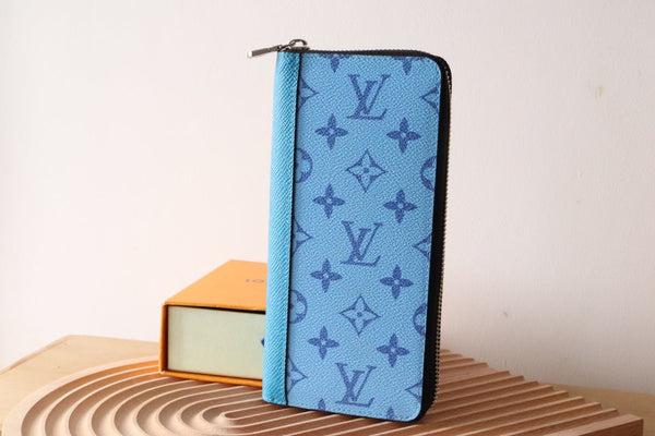 LV Zippy Vertical Wallet Light Blue Monogram Canvas & Taïga Leather 180051