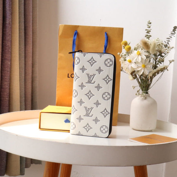 LV Zipper Wallet White Black Monogram Cowhide 248061