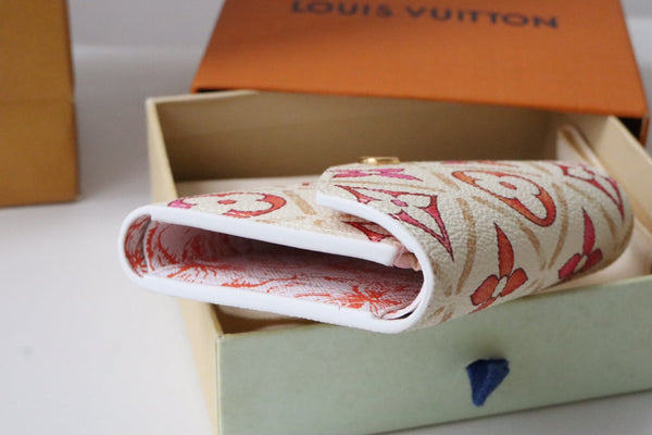 Portafoglio LV By the Pool Victorine in tela monocolore rosa con stampa a piastrelle 204713