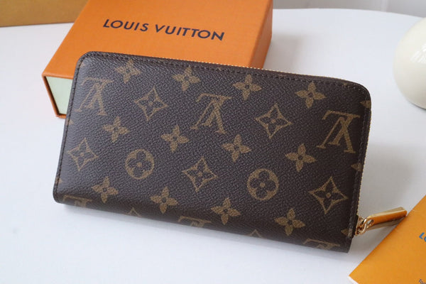 LV x SY Rabbit Zipper Wallet Brown Green Monogram Canvas 204661