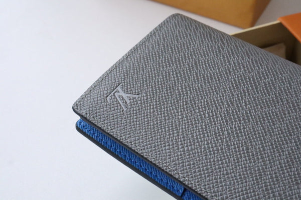 LV M11580 Brazza Wallet Gray Blue Cowhile 224132