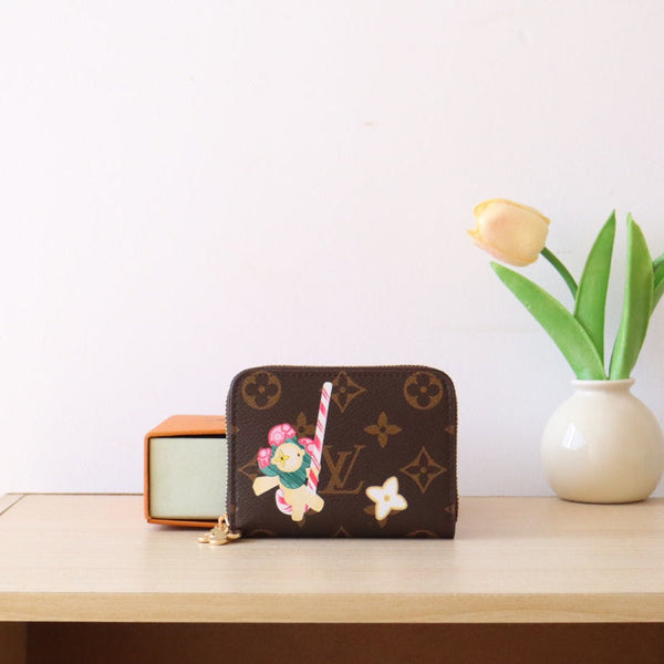 LV M12210 Zippy Coin Purse Candy Red Monogram Canvas 224259