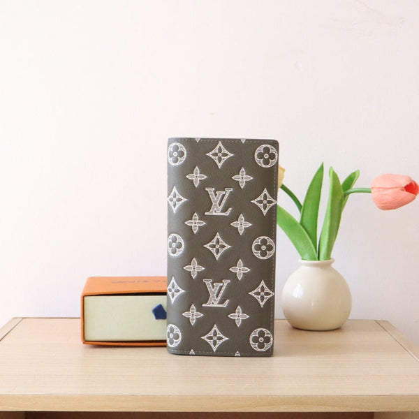 LV M12502 Brazza Wallet Anthracite Grey Monogram Cowhide 224283