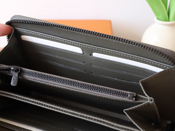 LV M12578 Zipper Wallet Anthracite Grey Monogram Cowhide 224284