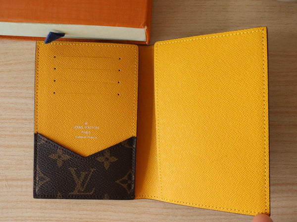 LV M82862 Passport Holder Yellow Monogram Canvas 224117