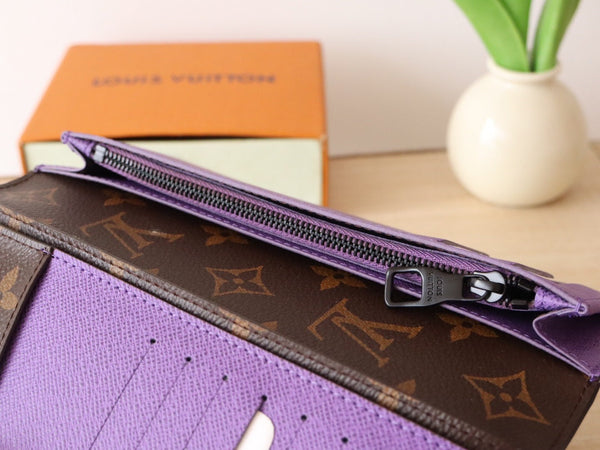 LV M81538 Brazza Wallet Purple Monogram Canvas & Calfskin 224095