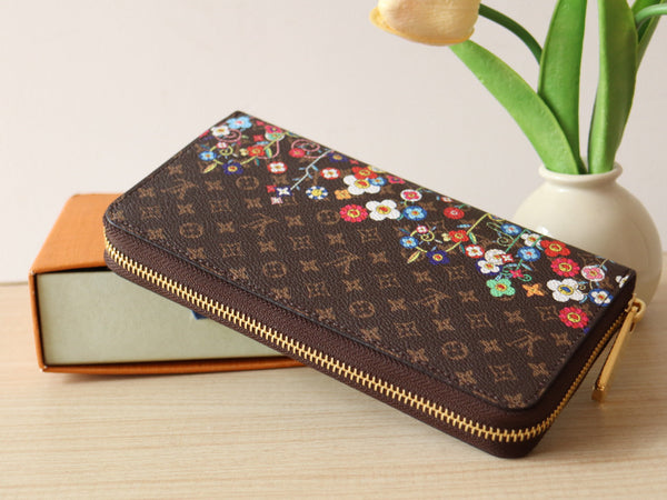 LVxTM Zippy Wallet Brown Monogram Flower Motifs Canvas