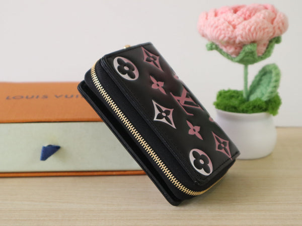 LV x TM Lou Wallet 11.5cm Black Pink Monogram Embossed Lambskin GHW