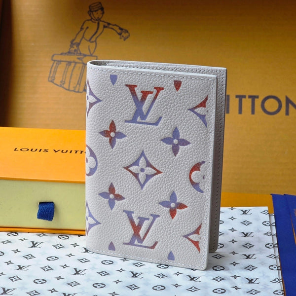 LV M25917 Passport Cover Dream Beige Embossed Grained Cowhide