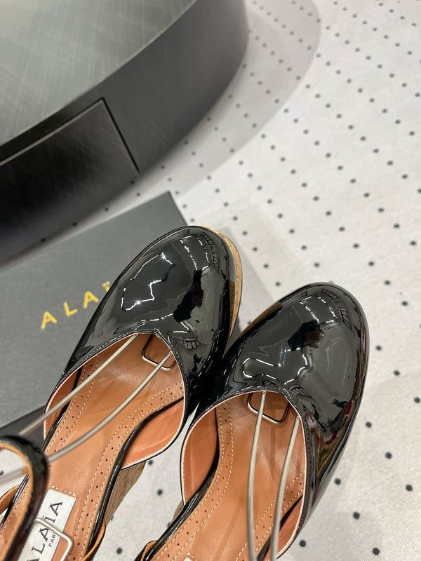 Alaila Wedge Sandals 115mm In Black Glossy Lambskin 954887