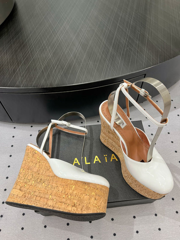 Alaila Wedge Sandals 115mm In White Glossy Lambskin 954889