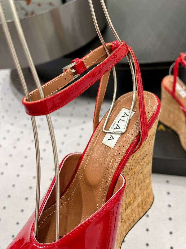 Sandali con zeppa Alaila 135 mm in pelle di agnello lucida rossa 954901