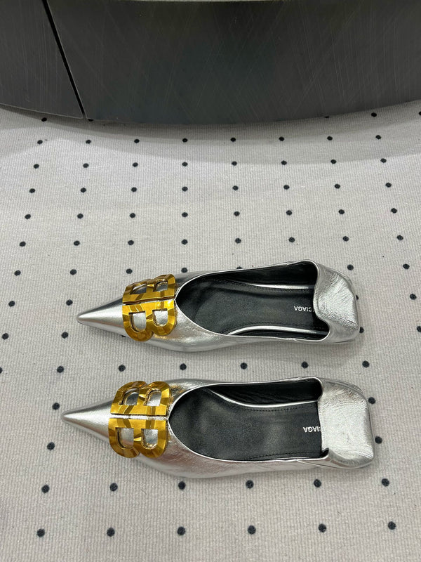 POINTED BB GOLD BUCKLE BALLET FLAT IN SILVER METALLIC SHINY CALFSKIN