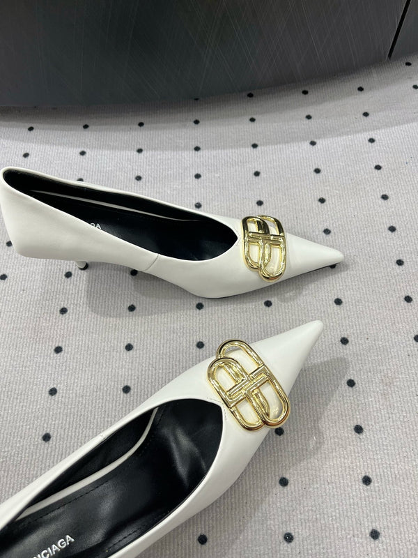 HEELED PUMPS 65 MM IN WHITE SMOOTH LAMBSKIN GOLD HARDWARE