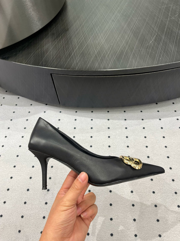 HEELED PUMPS 65 MM IN BLACK SMOOTH LAMBSKIN GOLD HARDWARE