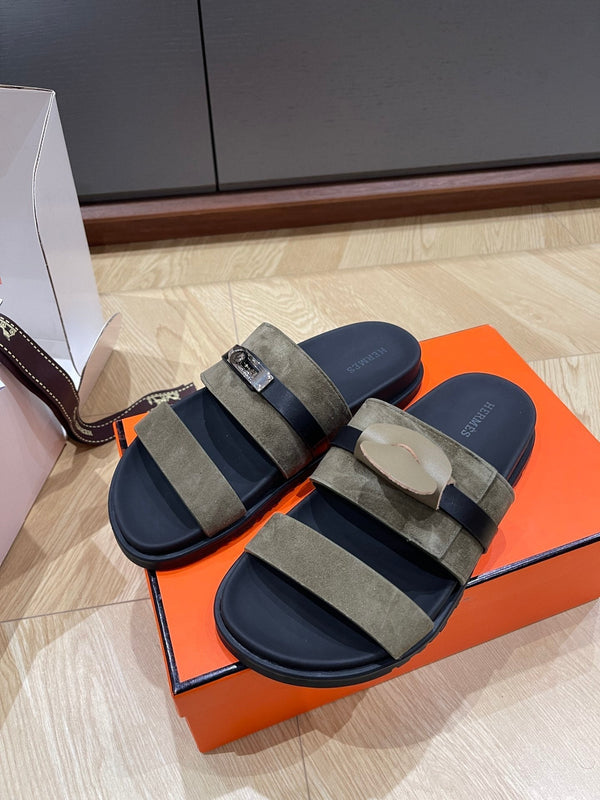 Sandalo HM 25 Jackson in pelle scamosciata color cachi e vitello nero