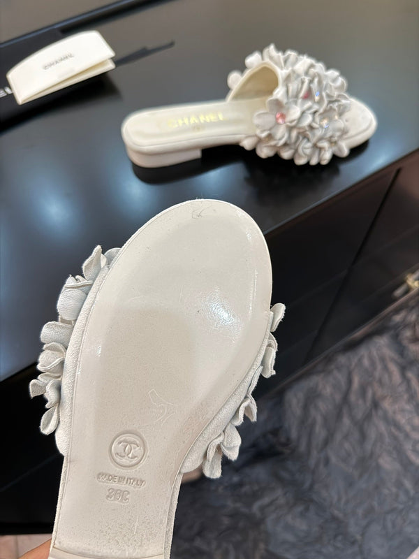 CC 25C Mules Grey Suede Strass