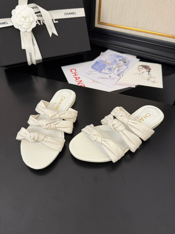 CC 25C Three Strap Mule White Lambskin 233558