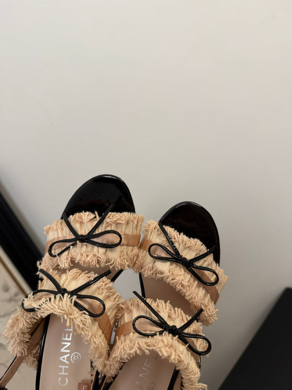 cc25 slingback sandal ̣90mm bow black grosgrain beige canvas 233595