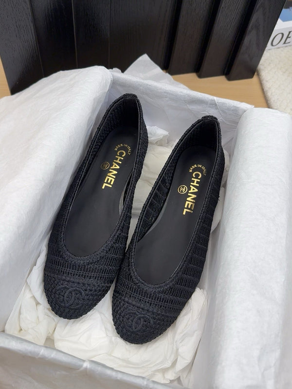 CC 25 Ballet Flat Black Raffia