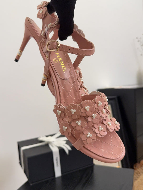 CC 25 Pearl Slingback Pink Sheepskin 252288