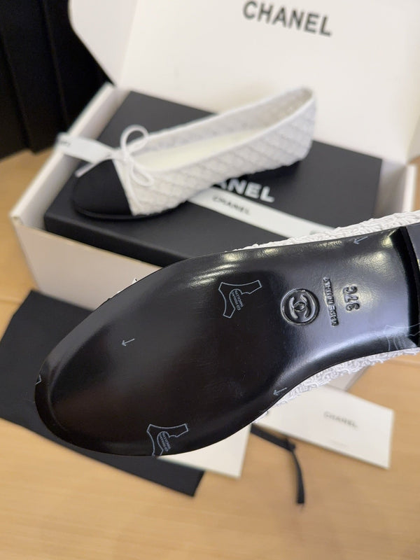 CC 25 Ballet Flats White Mesh Fabric Black Grosgrain 277707