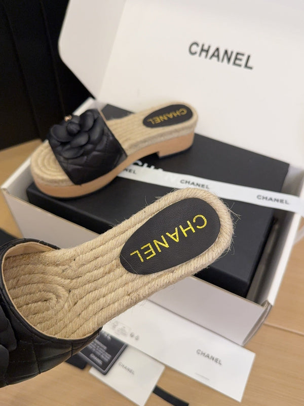 CC 25 Camellia 40 Mule Pelle Nera e Espadrillas Mix Suola in Legno 277720