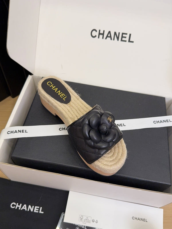 CC 25 Camellia 40 Mule Pelle Nera e Espadrillas Mix Suola in Legno 277720