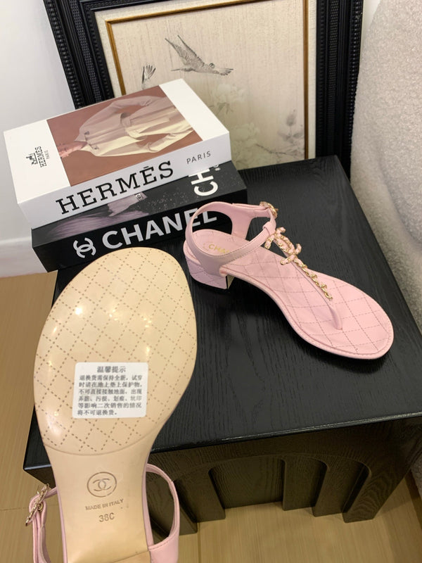 Sandalo infradito CC 25 in pelle doppia C