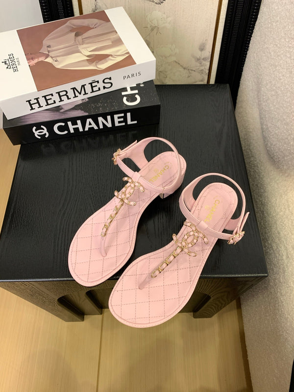 Sandalo infradito CC 25 in pelle doppia C