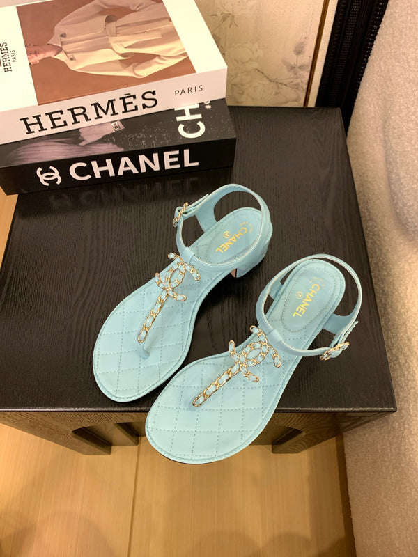 Sandalo infradito CC 25 in pelle doppia C