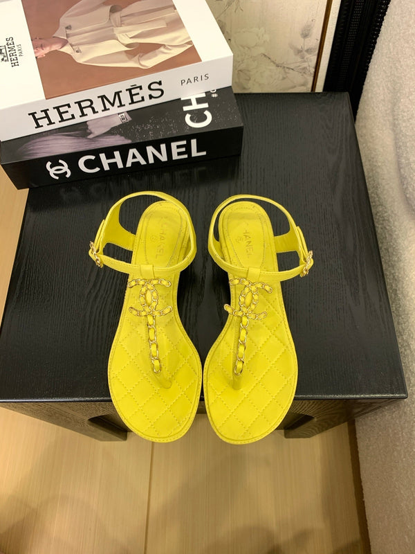 Sandalo infradito CC 25 in pelle doppia C