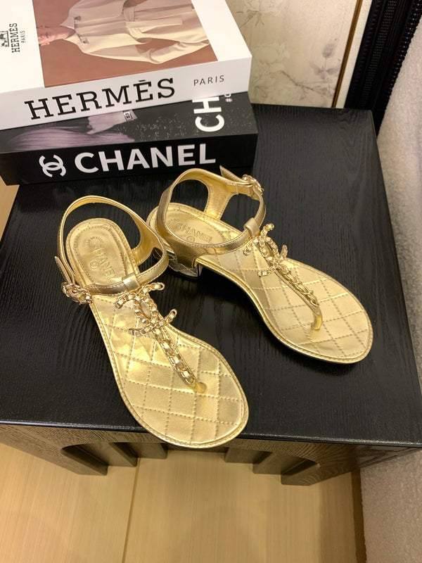 Sandalo infradito CC 25 in pelle doppia C