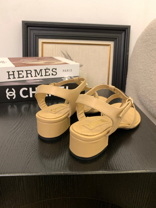 Sandalo infradito CC 25 con doppio cinturino